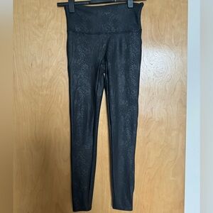 Spanx Faux Leather Snakeskin Leggings - never worn- perfect condition